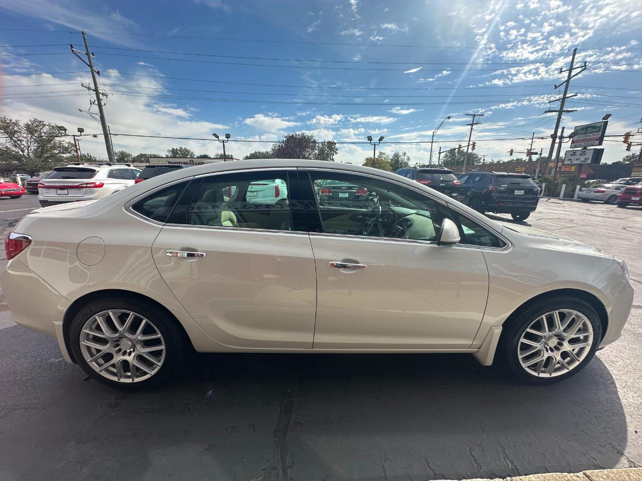 Buick Verano 4dr Sdn Premium Turbo Group 2016