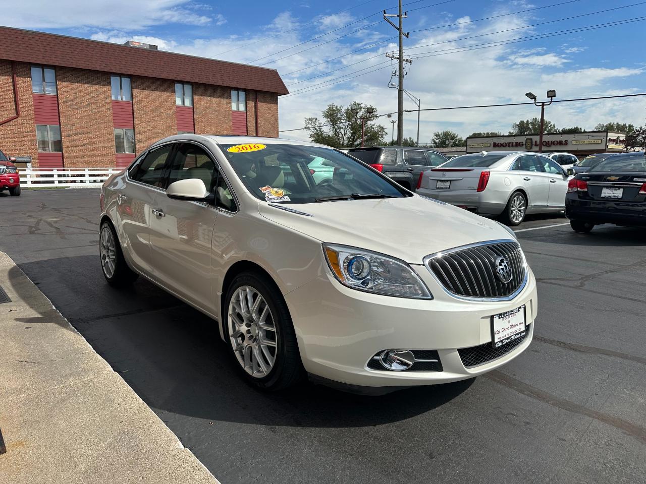 Buick Verano 4dr Sdn Premium Turbo Group 2016