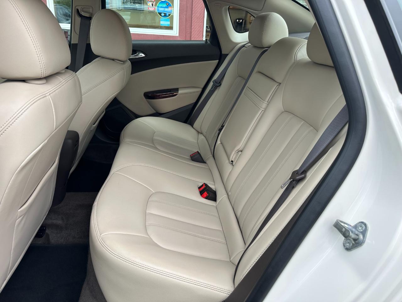 Buick Verano 4dr Sdn Premium Turbo Group 2016