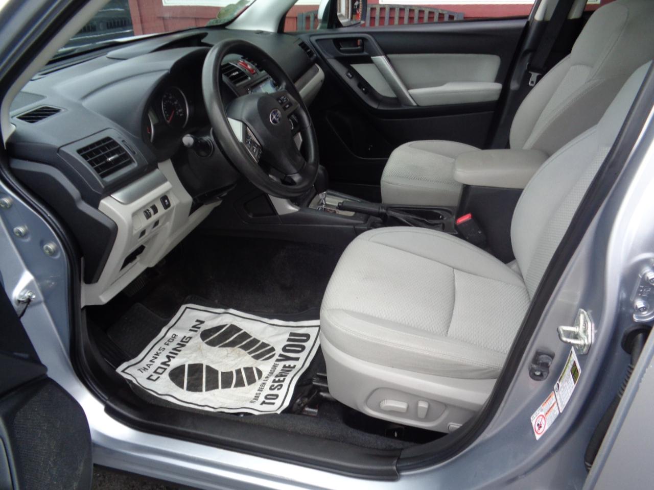 Subaru Forester 4dr CVT 2.5i Premium PZEV 2015