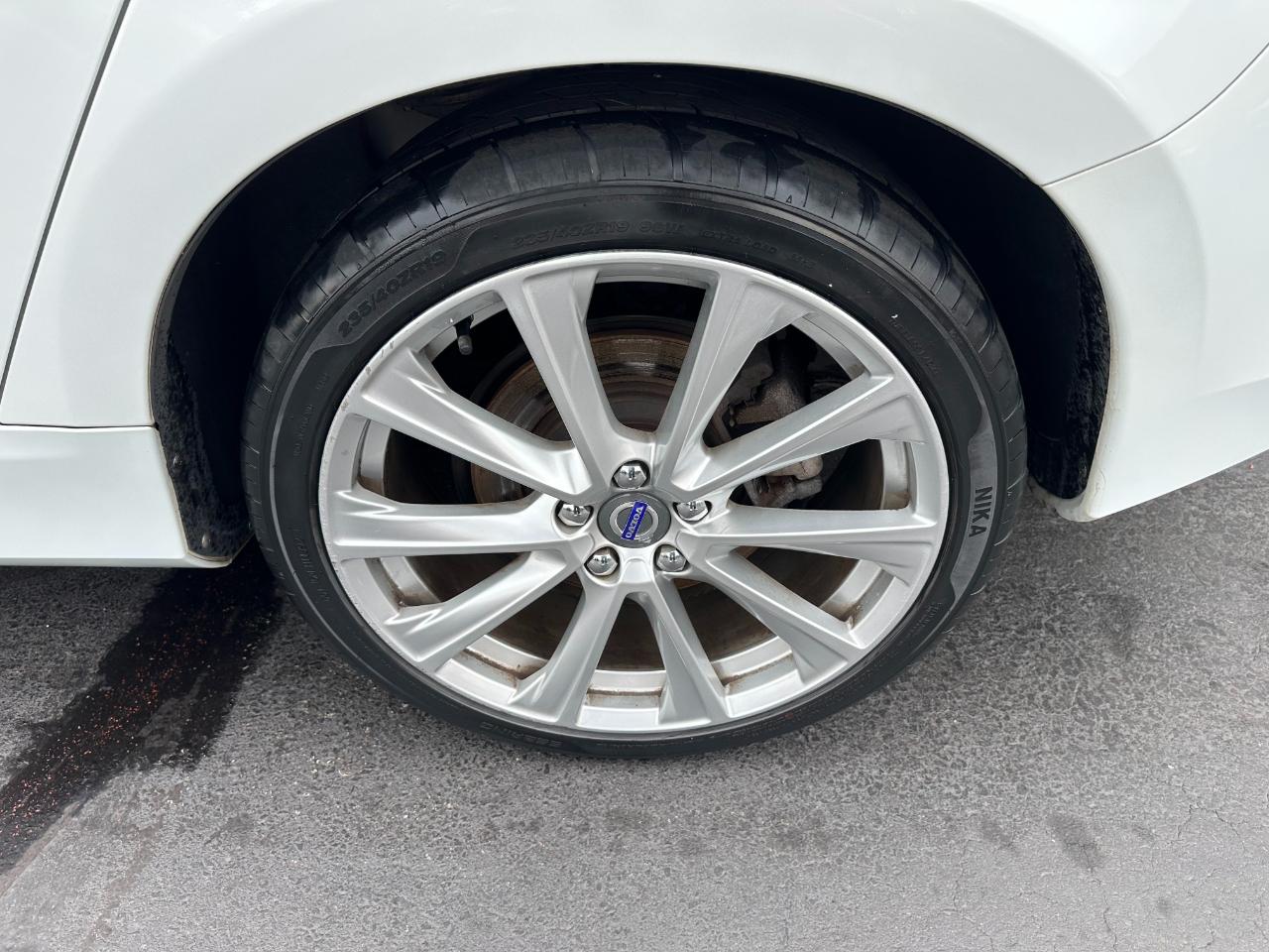 Volvo S60 Inscription 4dr Sdn T5 Drive-E Platinum FWD 2016
