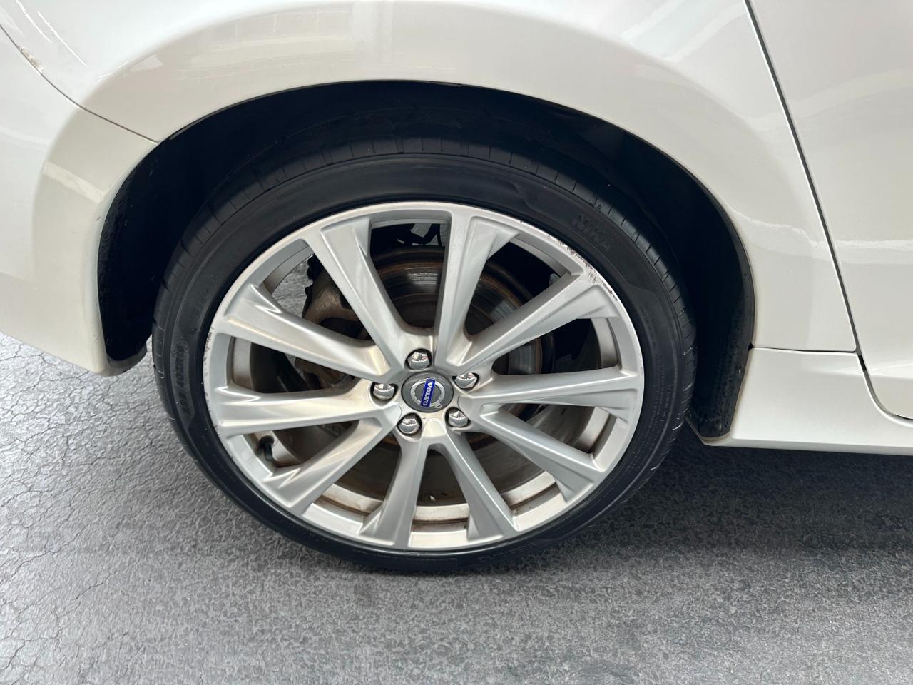 Volvo S60 Inscription 4dr Sdn T5 Drive-E Platinum FWD 2016