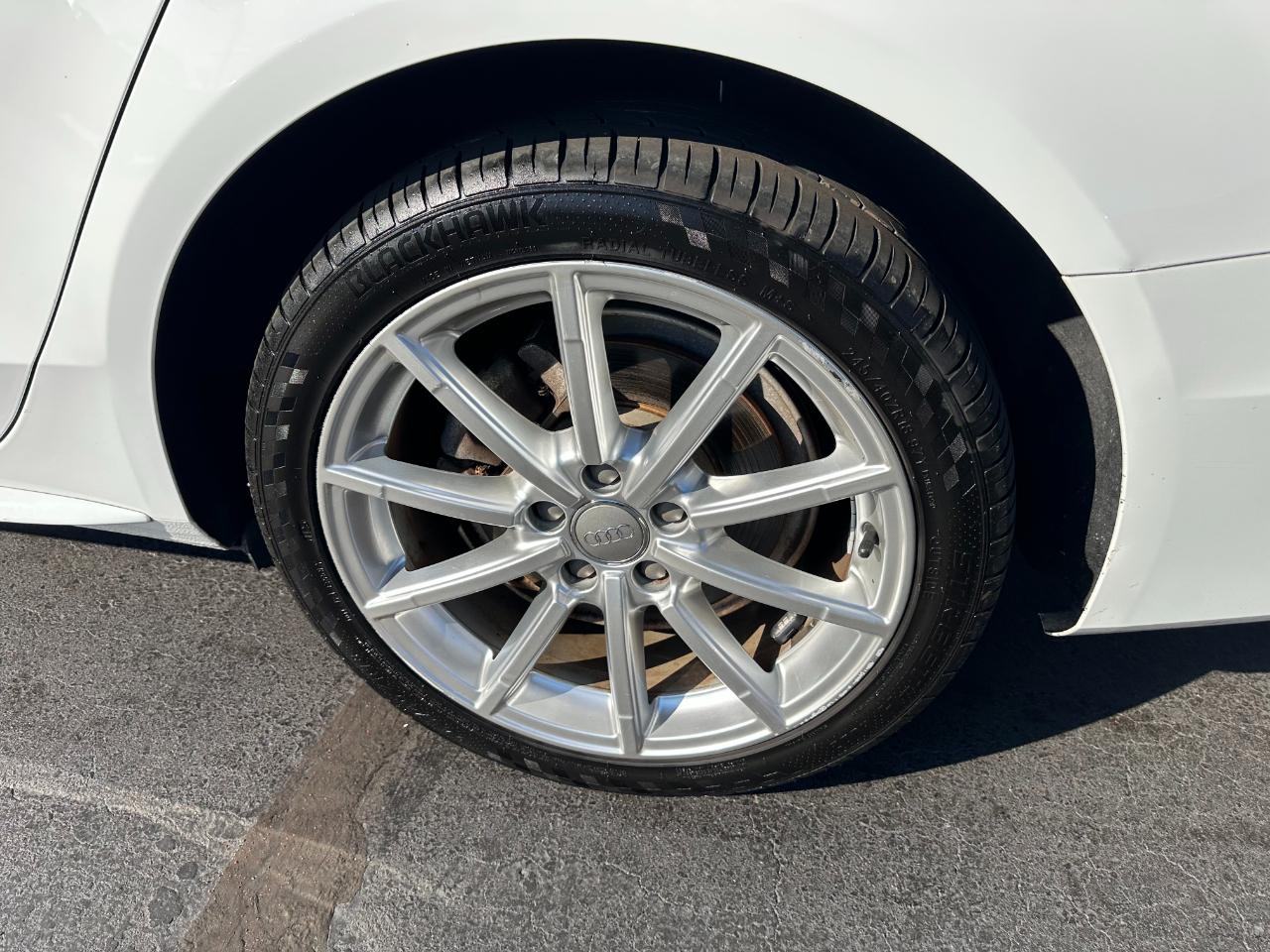 Audi A4 4dr Sdn Auto quattro 2.0T Premium 2015