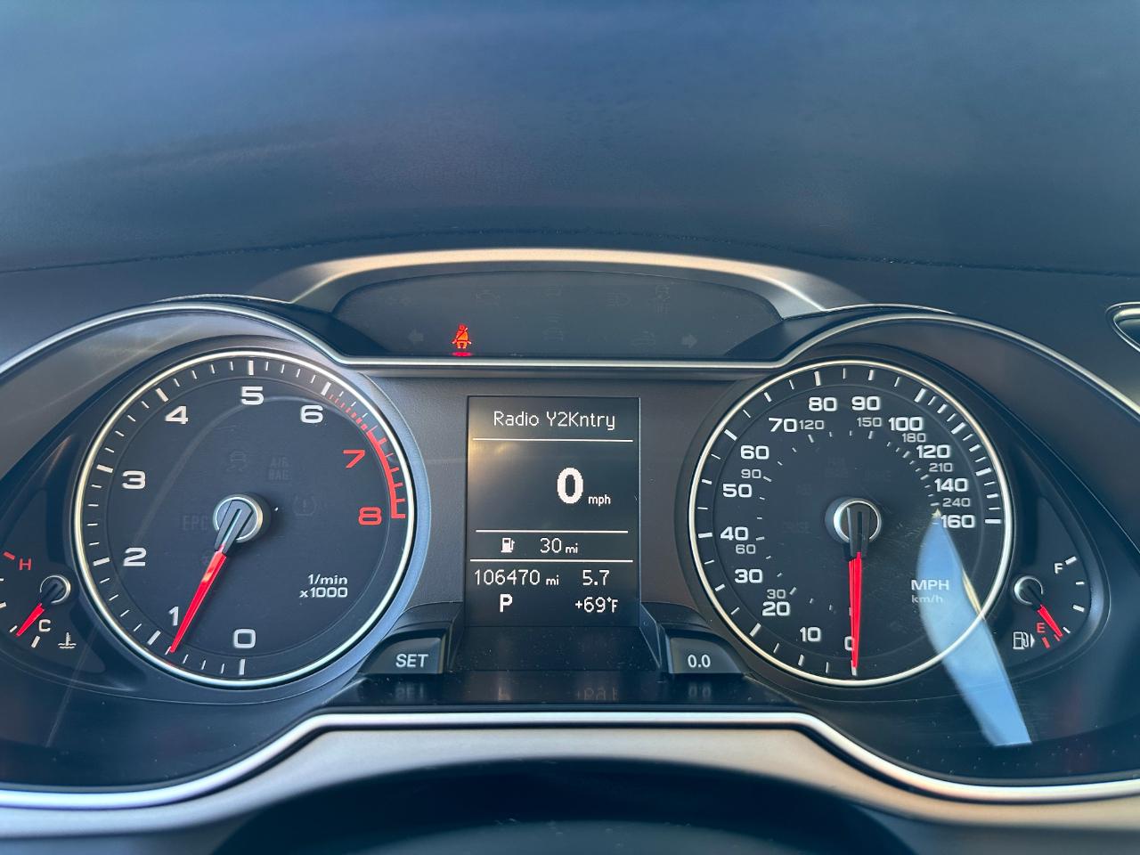 Audi A4 4dr Sdn Auto quattro 2.0T Premium 2015