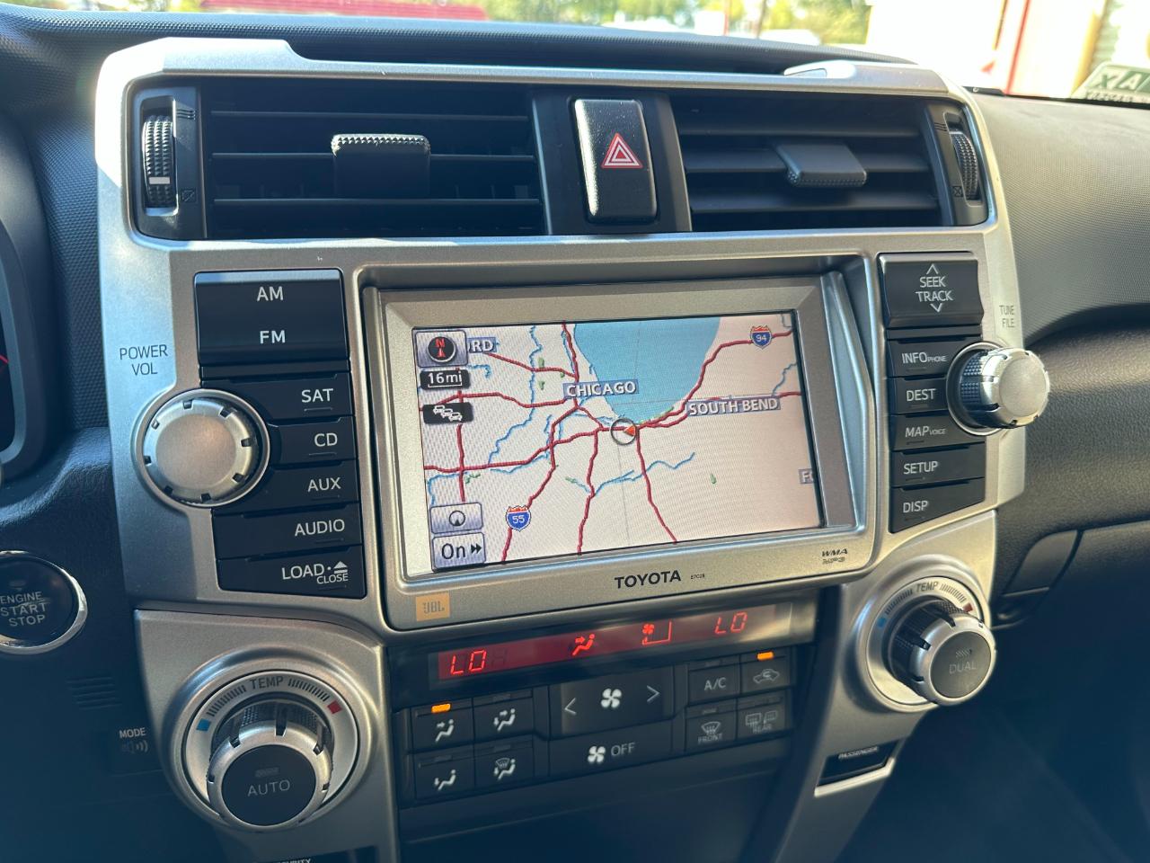 Toyota 4Runner 4WD 4dr V6 Limited (Natl) 2011