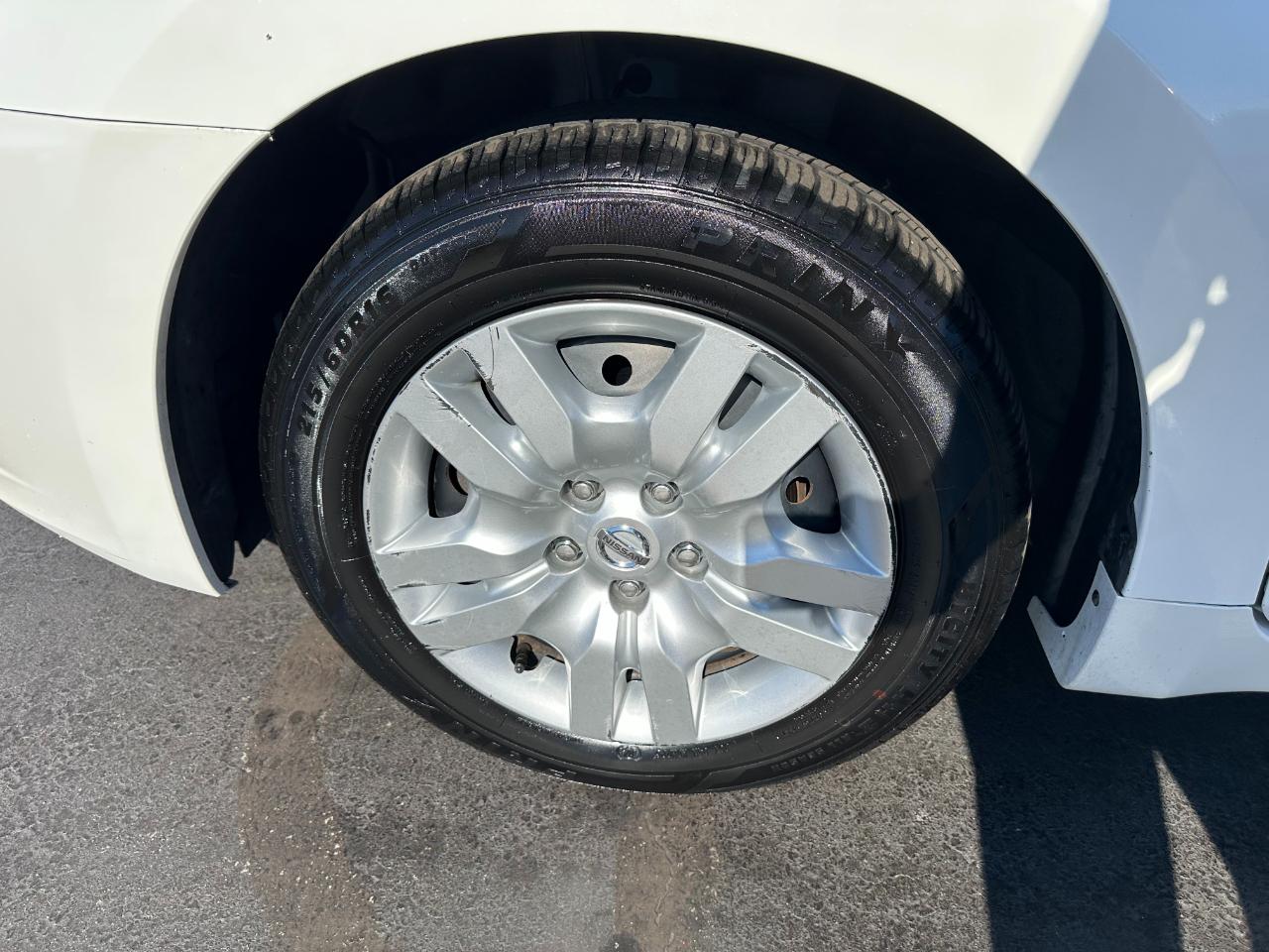 Nissan Altima 4dr Sdn I4 CVT 2.5 S 2012
