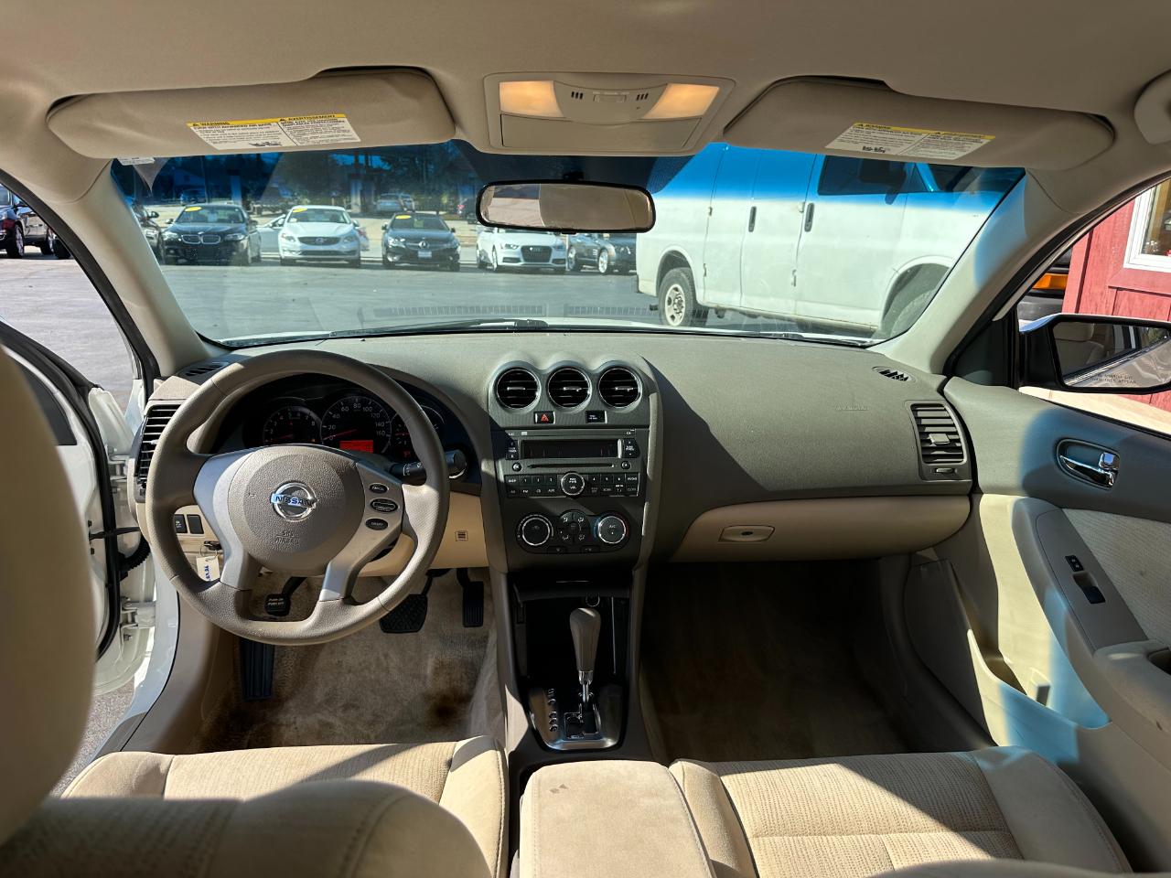 Nissan Altima 4dr Sdn I4 CVT 2.5 S 2012
