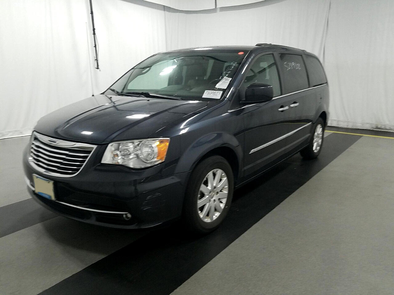 Chrysler Town & Country 4dr Wgn Touring 2014