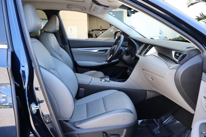 Infiniti QX50 LUXE FWD 2023 Infiniti QX50 LUXE FWD 2023