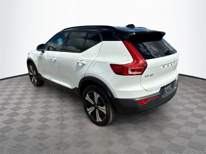 Volvo XC40 Recharge Pure Electric Twin eAWD Plus 2023 Volvo XC40 Recharge Pure Electric Twin eAWD Plus 2023