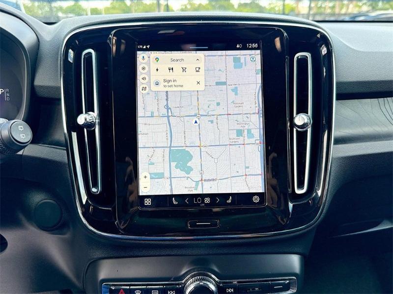 Volvo XC40 Recharge Pure Electric Twin eAWD Plus 2023 Volvo XC40 Recharge Pure Electric Twin eAWD Plus 2023