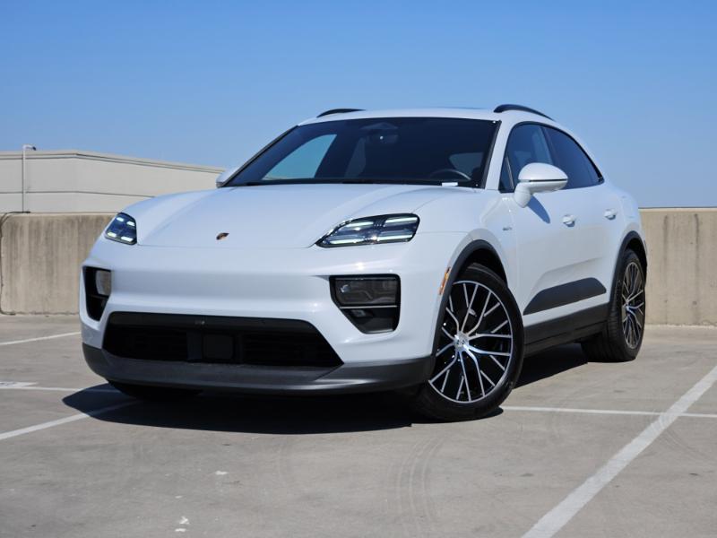Porsche Macan Electric 4 AWD 2024 Porsche Macan Electric 4 AWD 2024