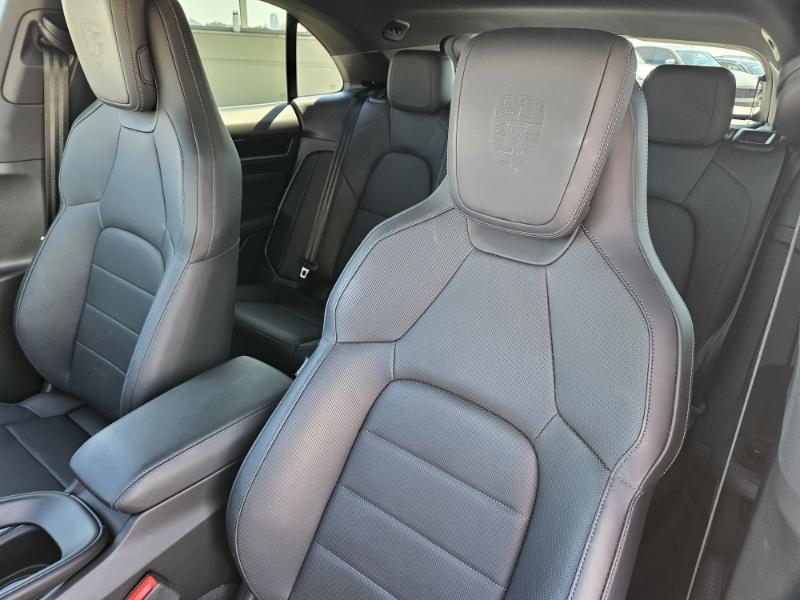 Porsche Macan Electric 4 AWD 2024 Porsche Macan Electric 4 AWD 2024