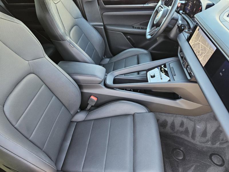 Porsche Macan Electric 4 AWD 2024 Porsche Macan Electric 4 AWD 2024