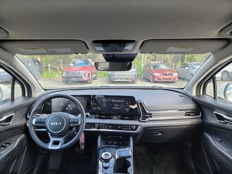 Kia Sportage Hybrid LX AWD 2023 Kia Sportage Hybrid LX AWD 2023