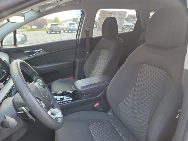 Kia Sportage Hybrid LX AWD 2023 Kia Sportage Hybrid LX AWD 2023