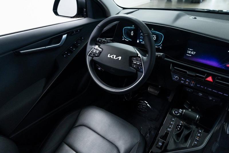 Kia Niro SX FWD 2023 Kia Niro SX FWD 2023