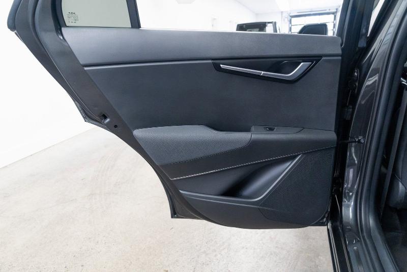 Kia Niro SX FWD 2023 Kia Niro SX FWD 2023