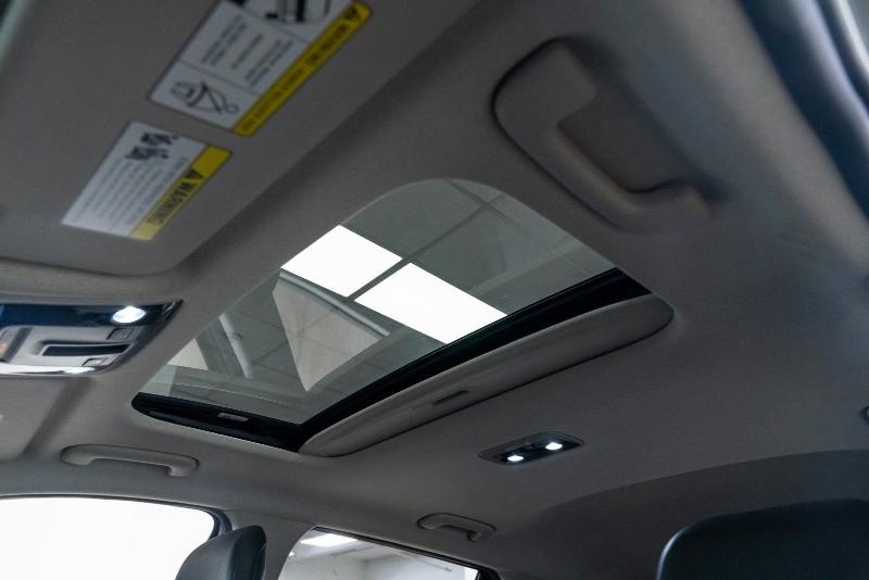 Kia Niro SX FWD 2023 Kia Niro SX FWD 2023