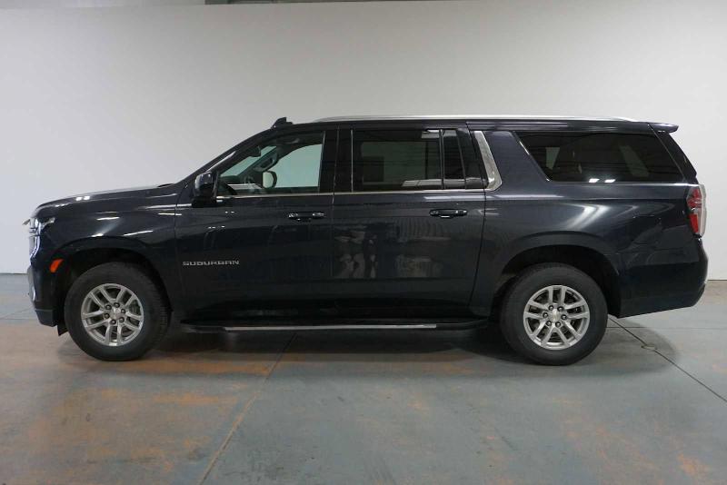 Chevrolet Suburban 4WD 4dr LT 2023 Chevrolet Suburban 4WD 4dr LT 2023