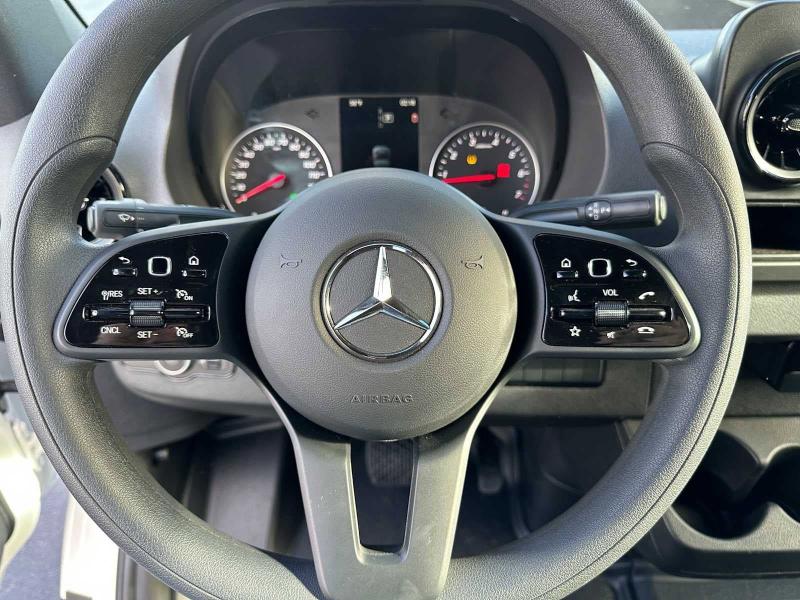 Mercedes-Benz Sprinter Cargo Van 1500 Standard Roof I4 Gas 144" RWD 2023 Mercedes-Benz Sprinter Cargo Van 1500 Standard Roof I4 Gas 144" RWD 2023