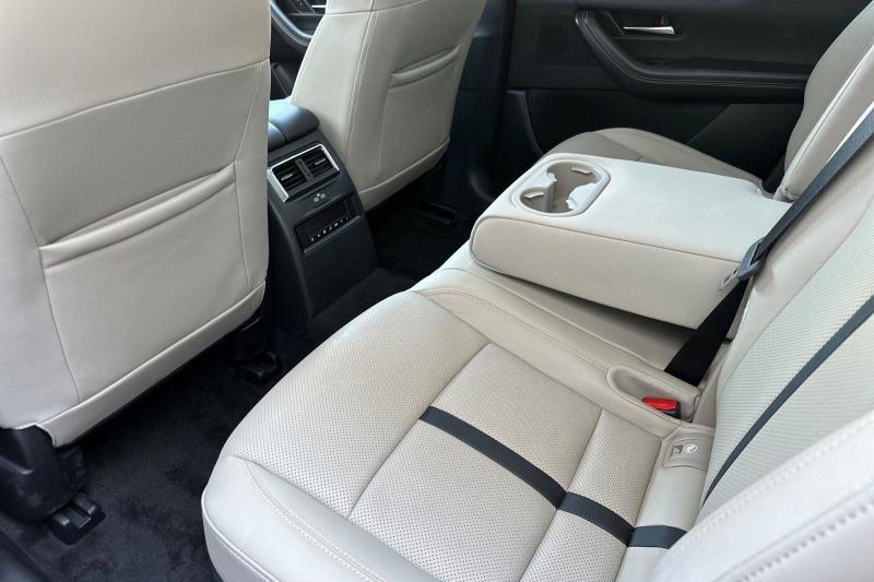 Mazda CX-90 PHEV Preferred AWD 2024 Mazda CX-90 PHEV Preferred AWD 2024