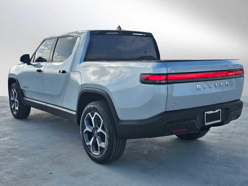 Rivian R1T Adventure Package AWD 2022 Rivian R1T Adventure Package AWD 2022