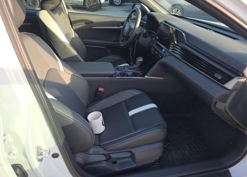 Toyota Camry Nightshade (Natl) 2026