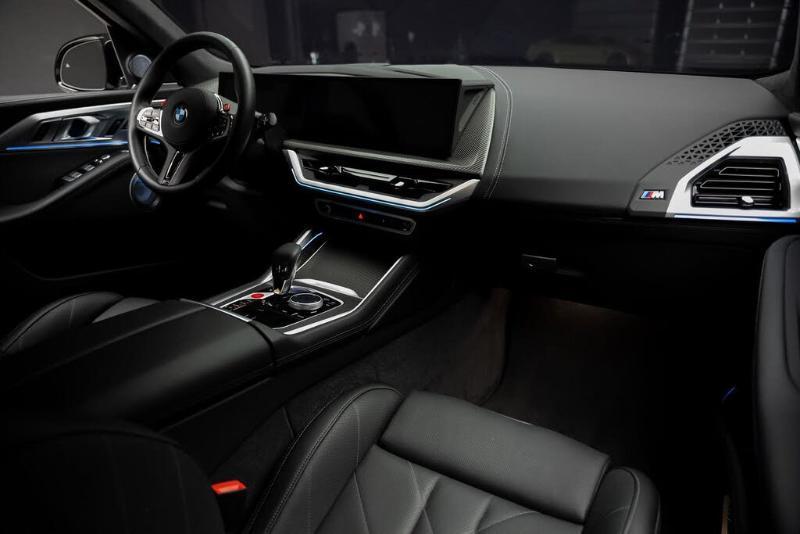 BMW XM Sports Activity Vehicle 2025