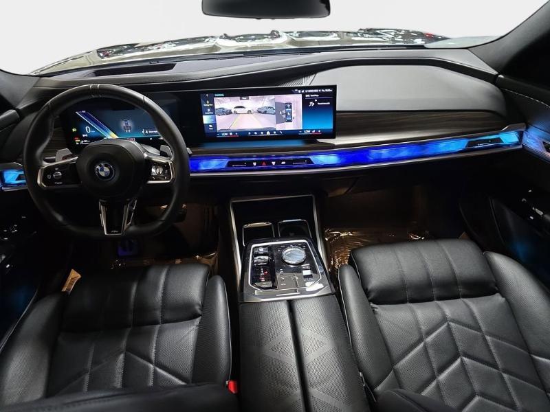 BMW 7 Series 750e xDrive Plug-In Hybrid 2024