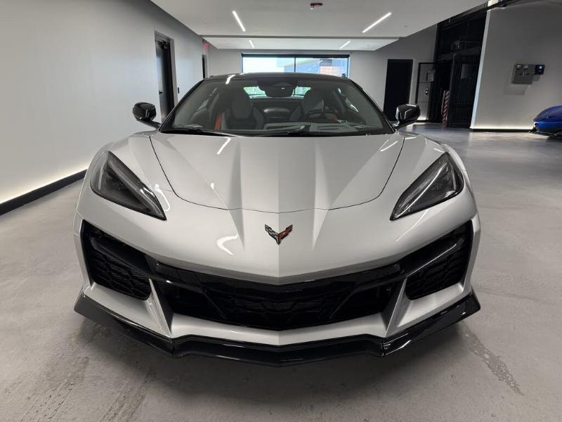 Chevrolet Corvette 2dr E-Ray Conv w/3LZ 2026