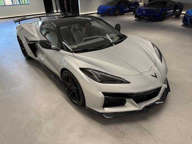 Chevrolet Corvette 2dr E-Ray Conv w/3LZ 2026