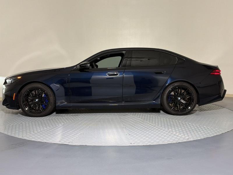 BMW M5 Sedan 2027