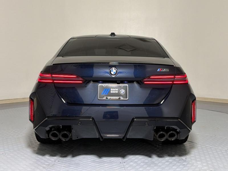 BMW M5 Sedan 2027