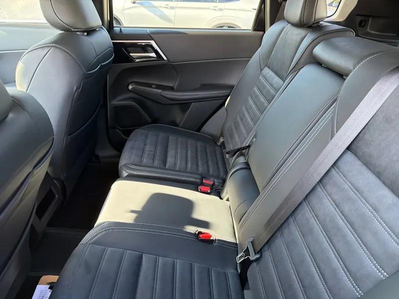 Nissan Rogue Plug-In Hybrid AWD SL 2026