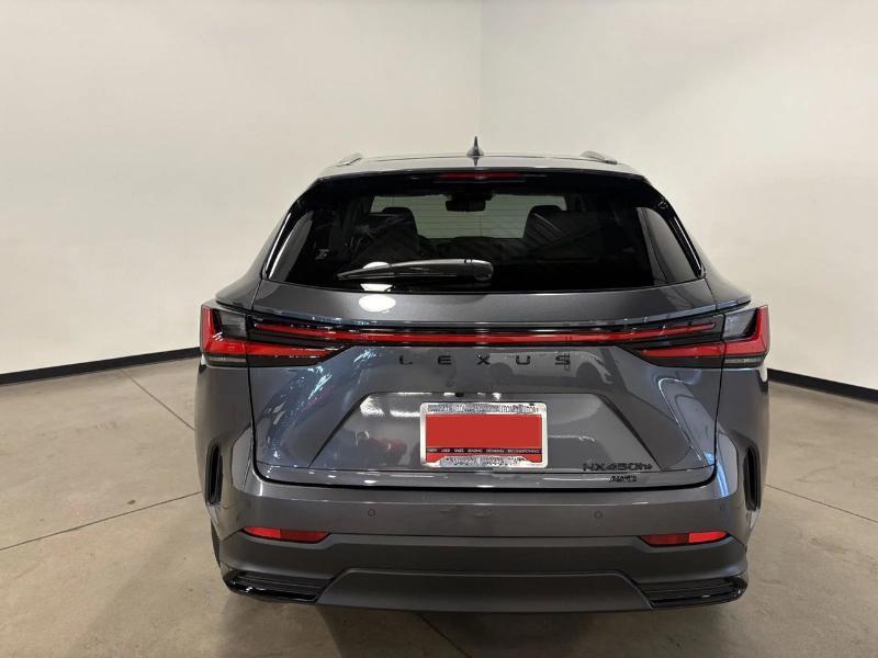 Lexus NX NX 450h+ Luxury AWD 2026