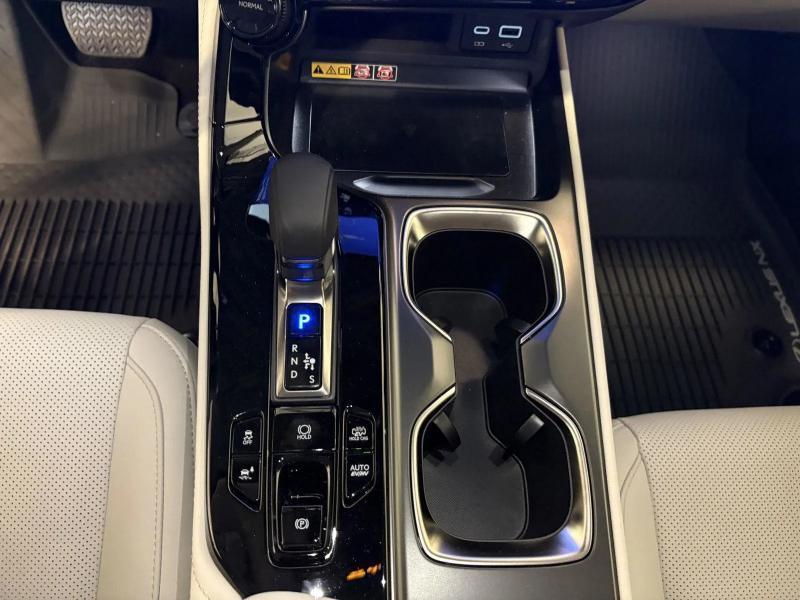 Lexus NX NX 450h+ Luxury AWD 2026