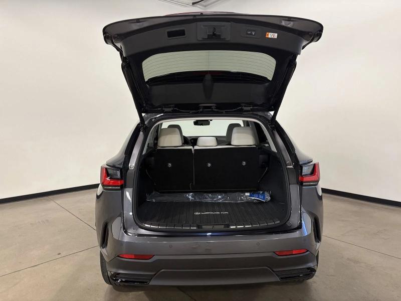 Lexus NX NX 450h+ Luxury AWD 2026