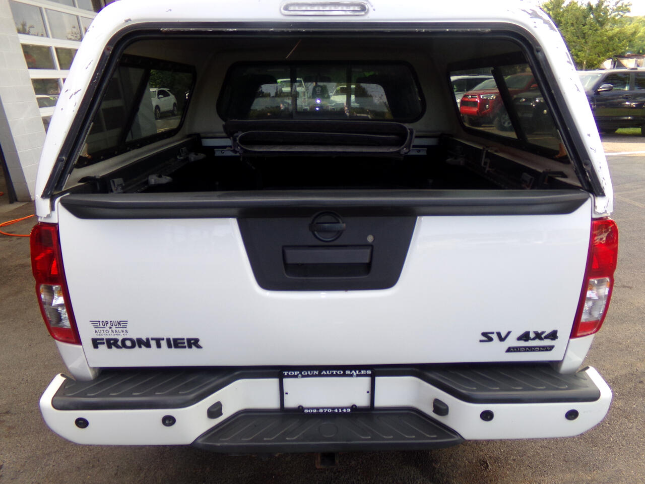 2019 Nissan Frontier SV photo 4