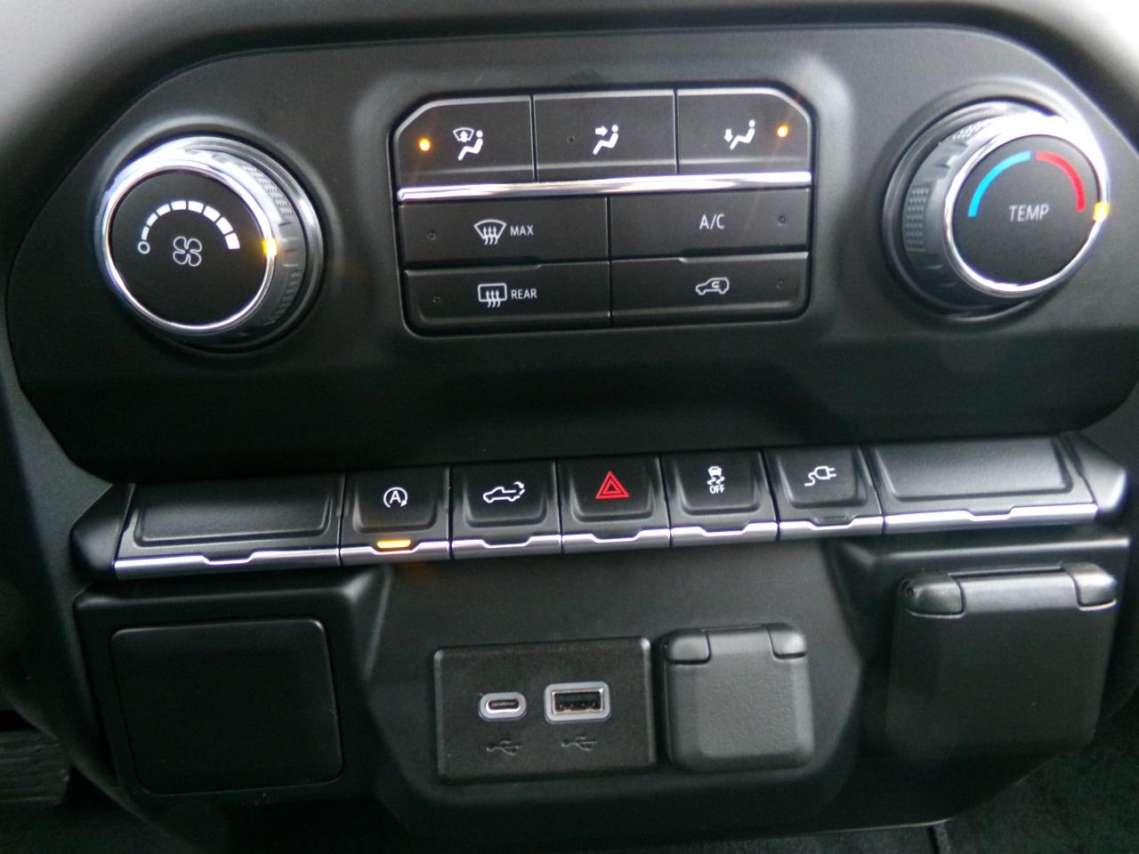 Chevrolet Silverado 1500 LTD 4WD Crew Cab 147" Custom 2022