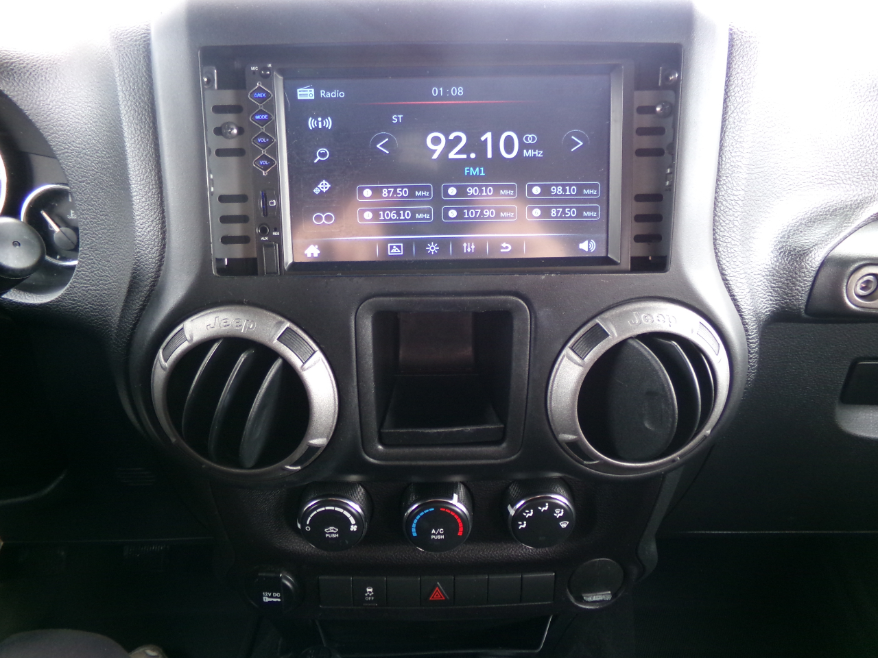 Jeep Wrangler 4WD 2dr Sport 2015