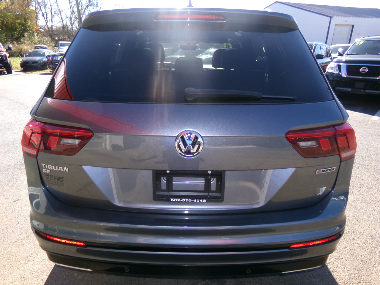 2021 Volkswagen Tiguan R-Line Black SEL photo 3