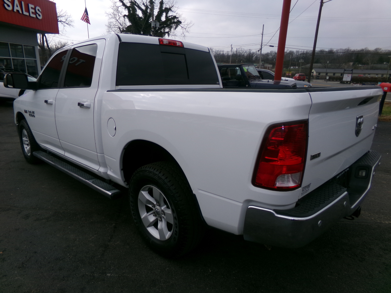 RAM 1500 SLT 4x4 Crew Cab 5'7" Box 2018