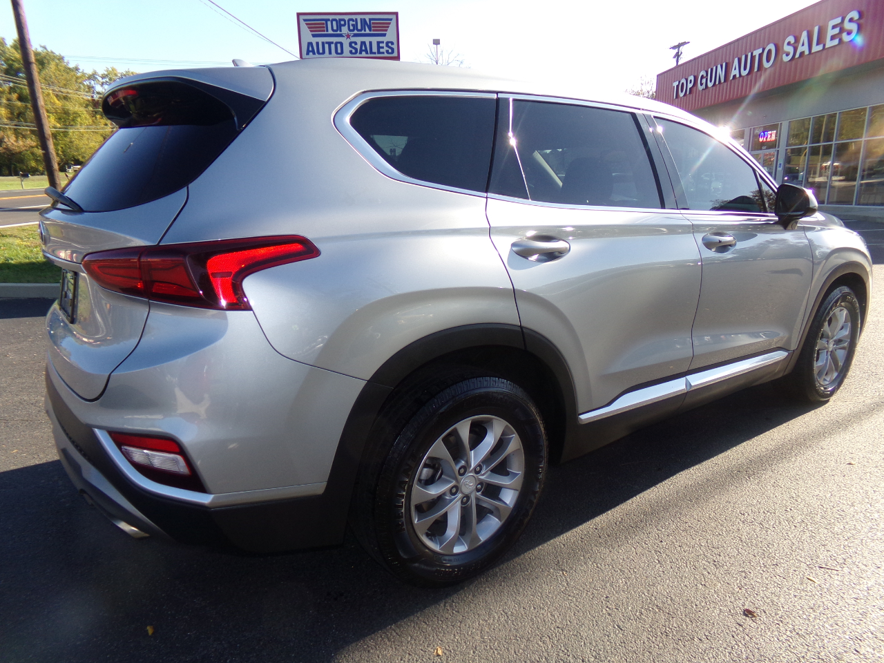 Hyundai Santa Fe SEL 2.4L Auto FWD 2020 Hyundai Santa Fe SEL 2.4L Auto FWD 2020