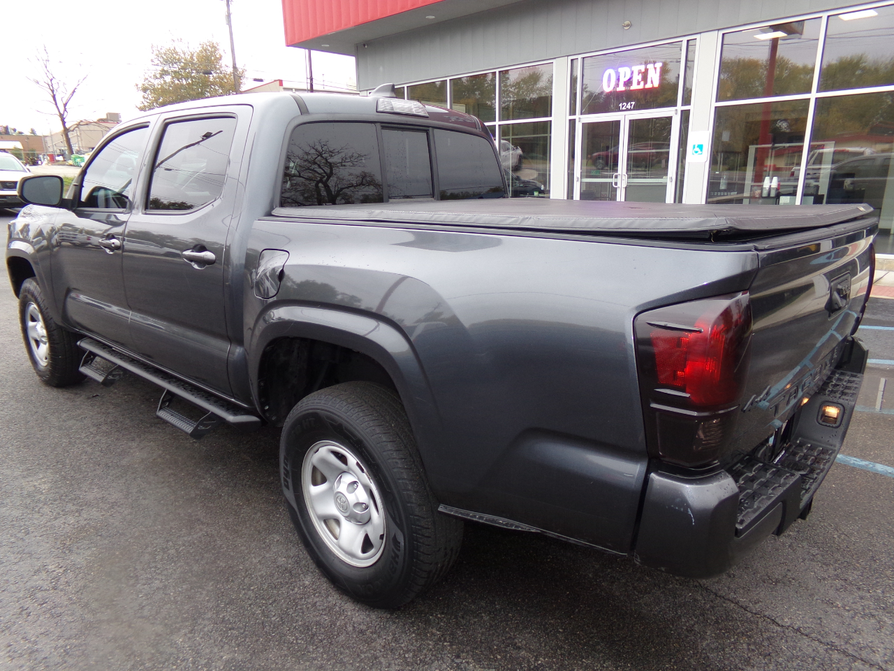 Toyota Tacoma 4WD SR Double Cab 5' Bed V6 AT (Natl) 2021 Toyota Tacoma 4WD SR Double Cab 5' Bed V6 AT (Natl) 2021