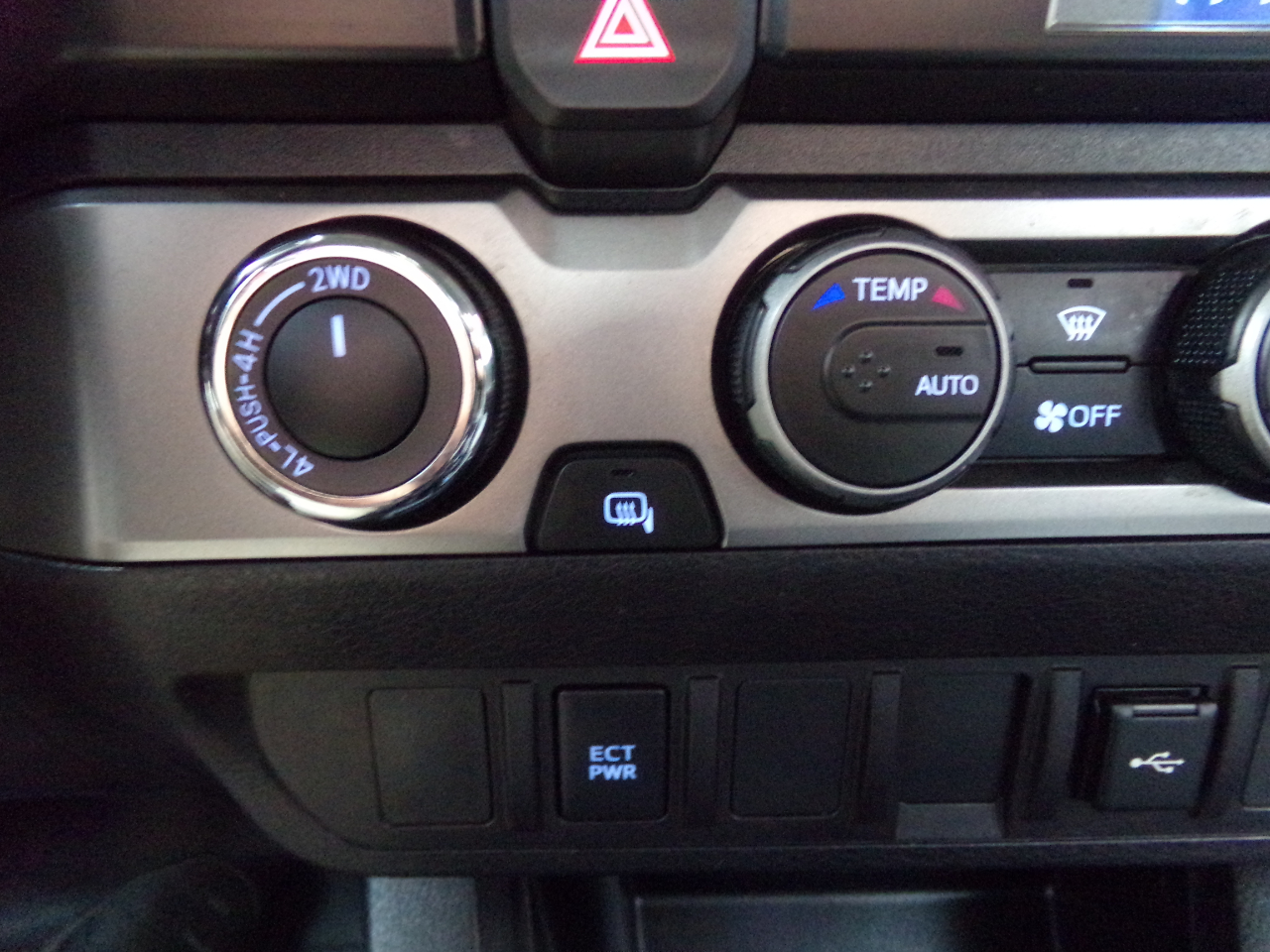 Toyota Tacoma 4WD SR Double Cab 5' Bed V6 AT (Natl) 2021 Toyota Tacoma 4WD SR Double Cab 5' Bed V6 AT (Natl) 2021