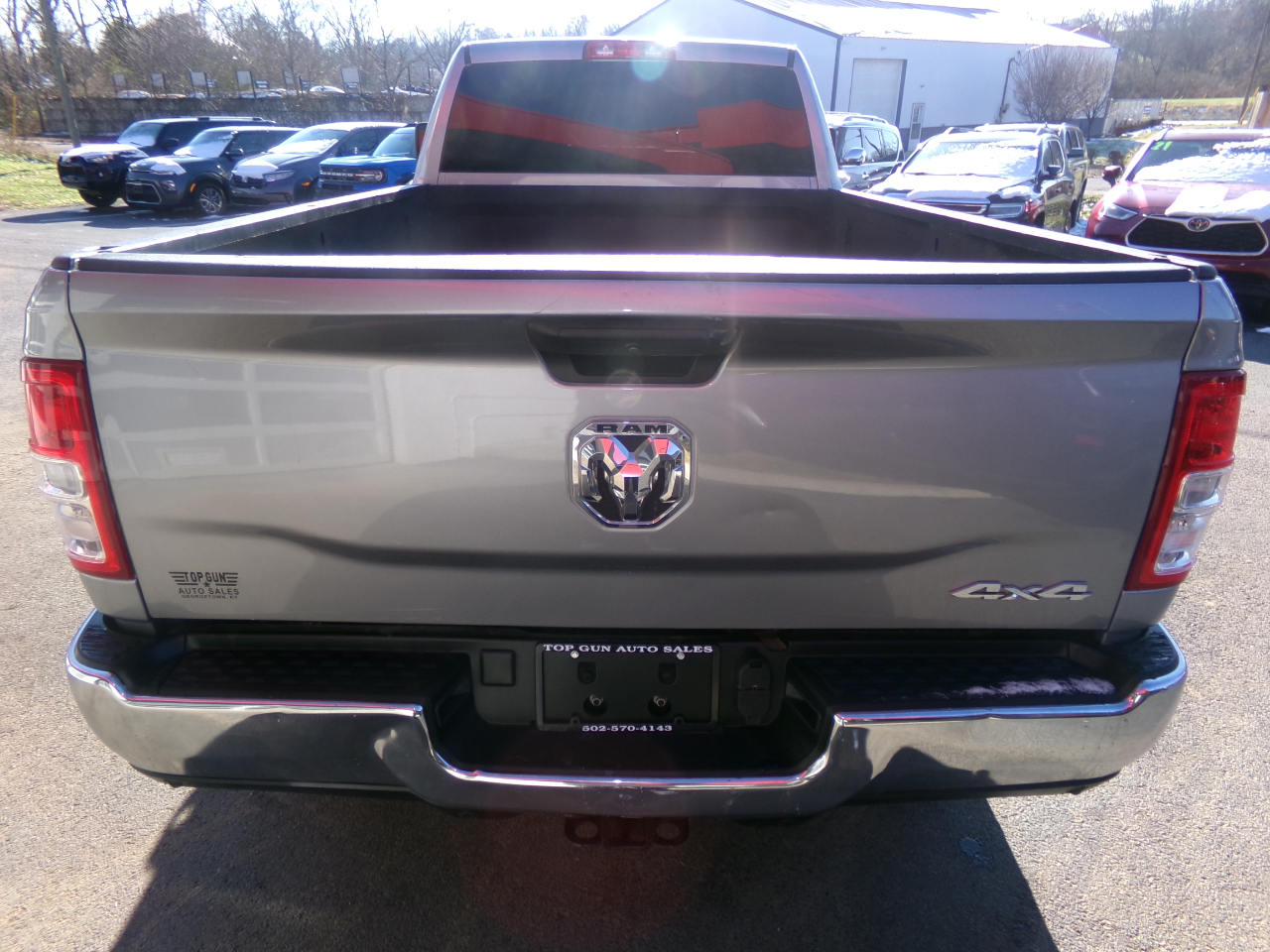 RAM 2500 Tradesman 4x4 Crew Cab 8' Box 2024