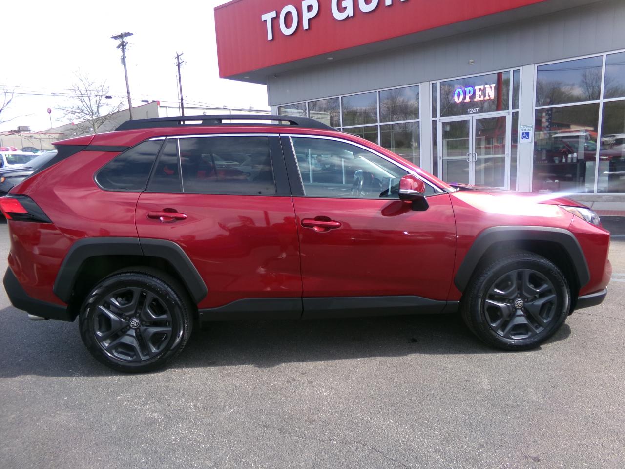 Toyota RAV4 Adventure AWD (Natl) 2023