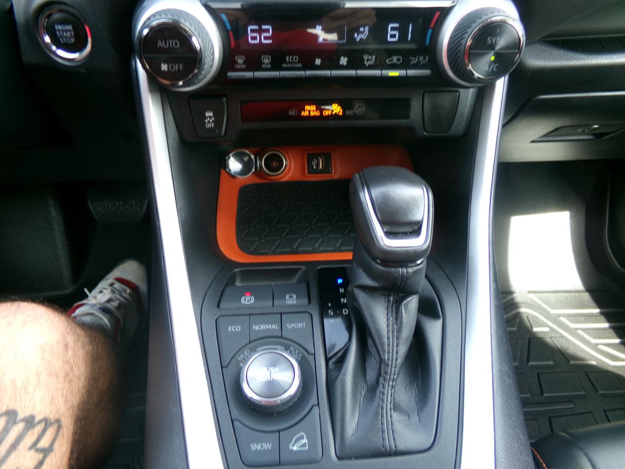 Toyota RAV4 Adventure AWD (Natl) 2023