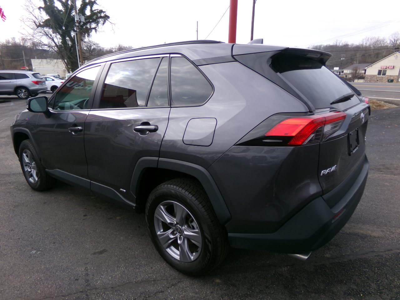 Toyota RAV4 Hybrid XLE AWD (Natl) 2022